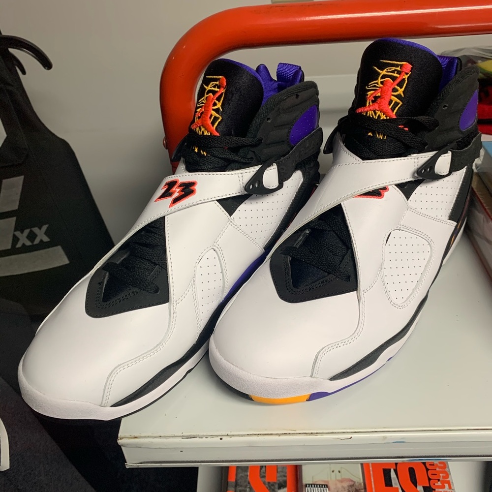 Jordan 8 Retro “Three-peat”